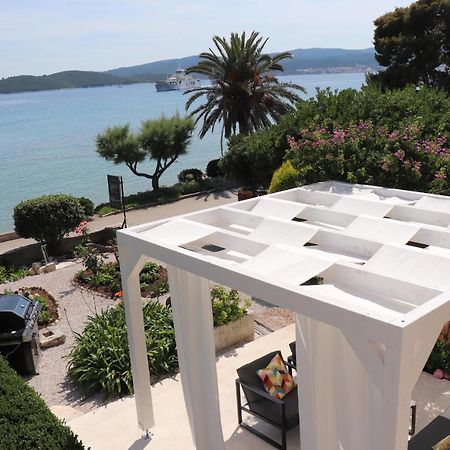 Luxury Apartment Lukas Orebić Екстериор снимка