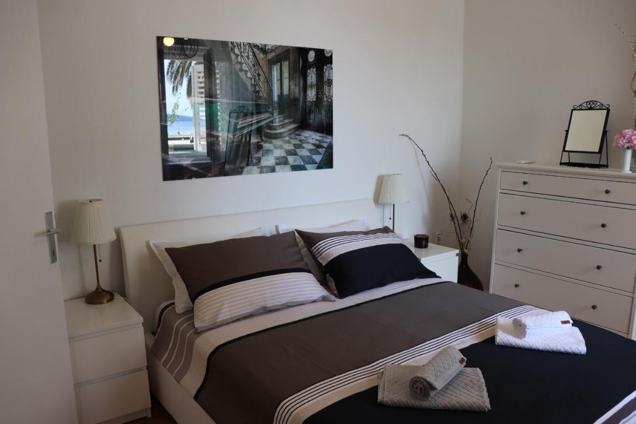 Luxury Apartment Lukas Orebić Екстериор снимка
