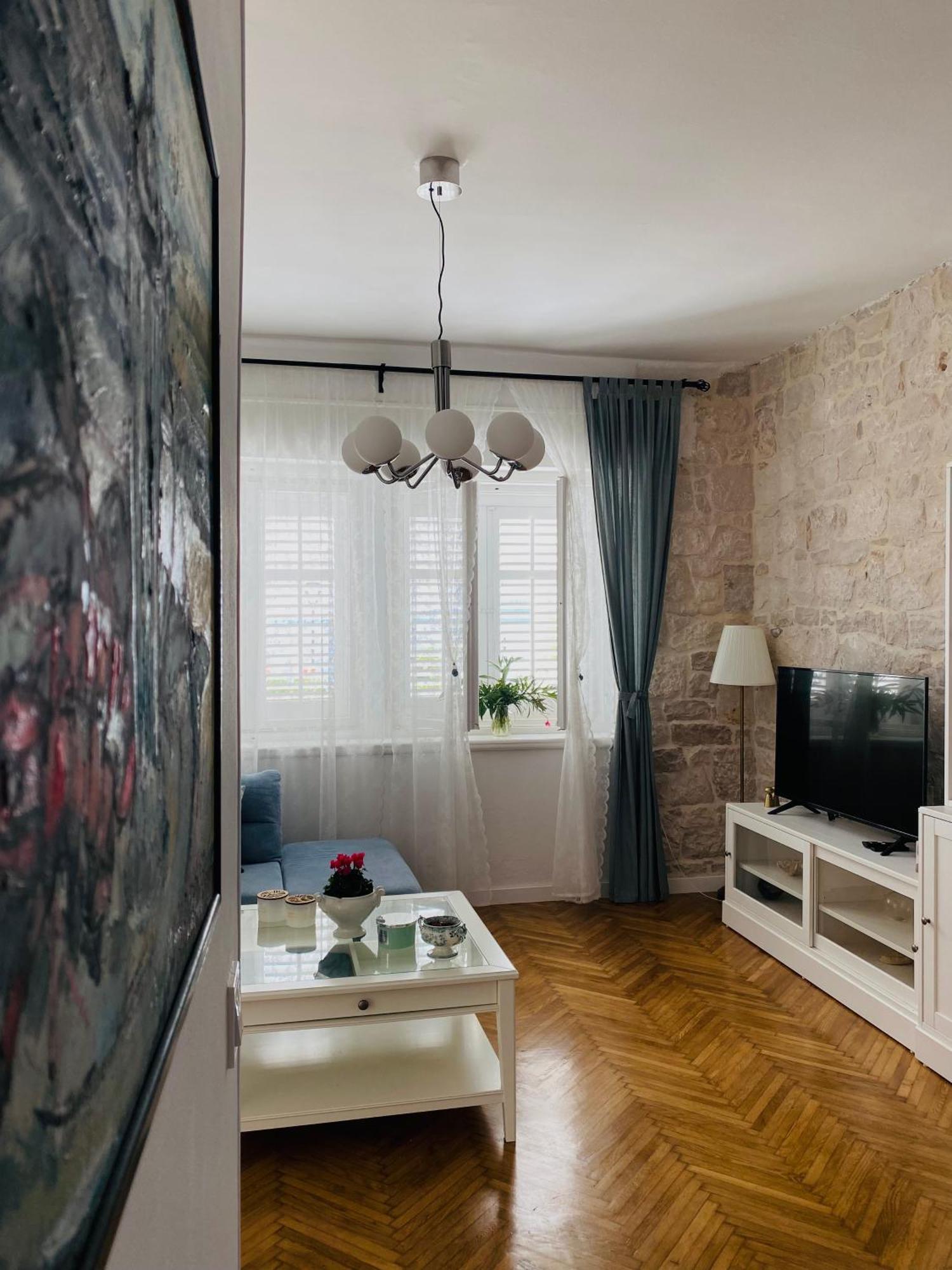 Luxury Apartment Lukas Orebić Екстериор снимка